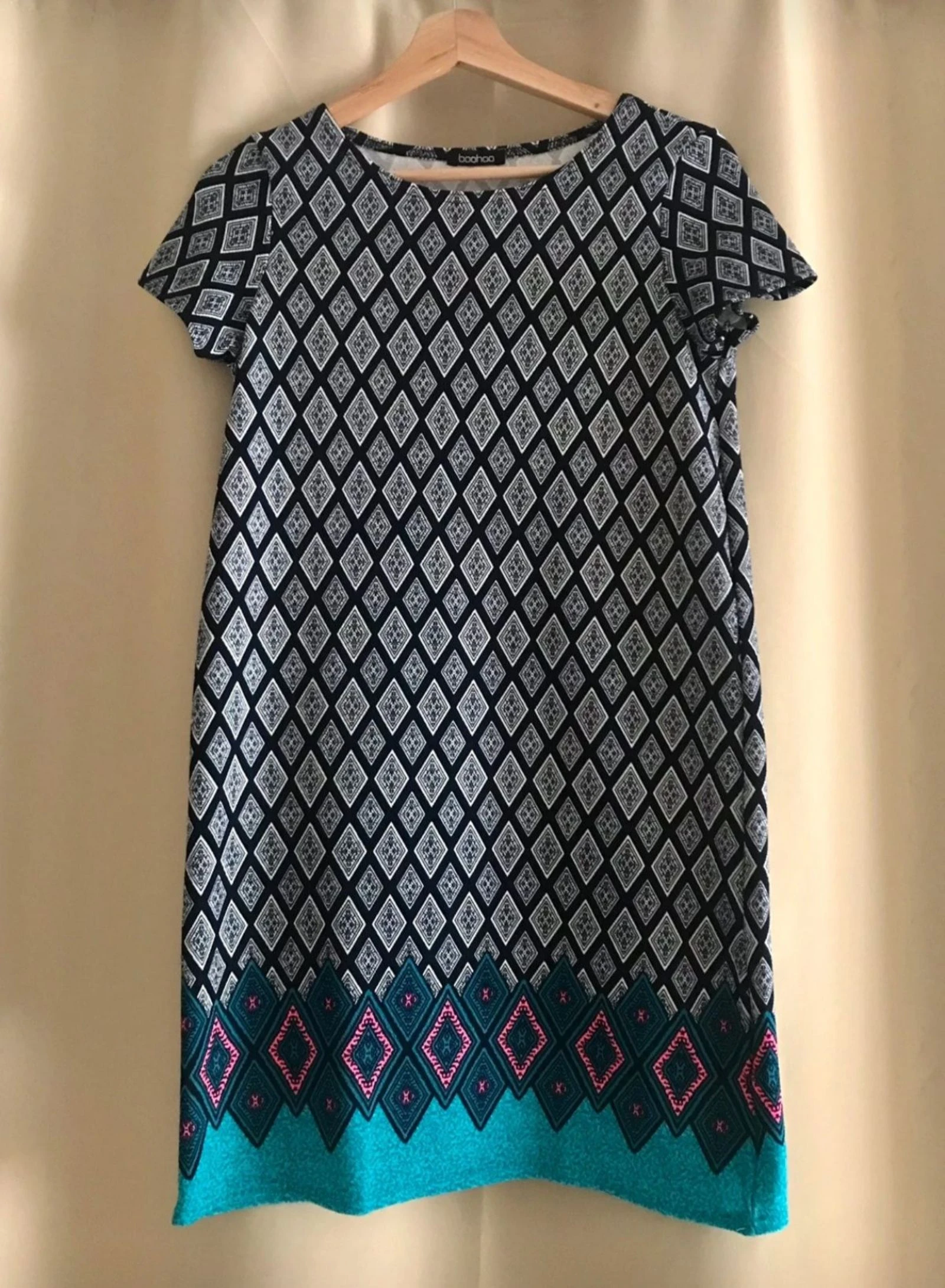 🌟Vestido de verano con estampados – Talla M- Nuevo🌟 – photo 2